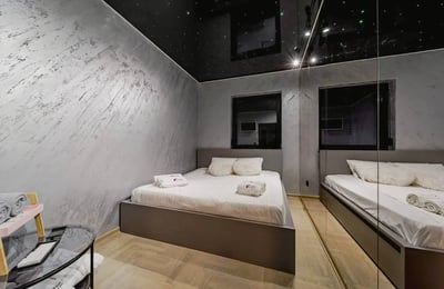 Alquiler de un elegante piso de 2 habitaciones, 42 m², con sauna y jacuzzi en el distrito de Vozdovac, Belgrado, Serbia
